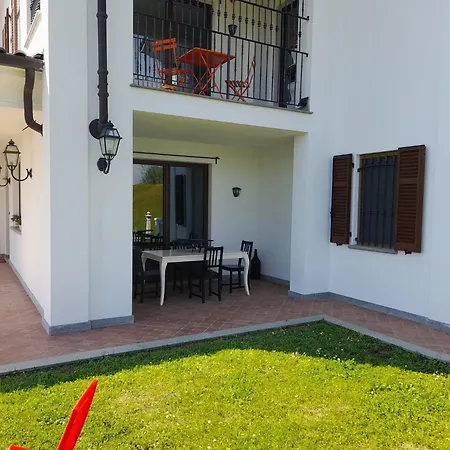 White House Apartment Nizza Monferrato Exterior photo