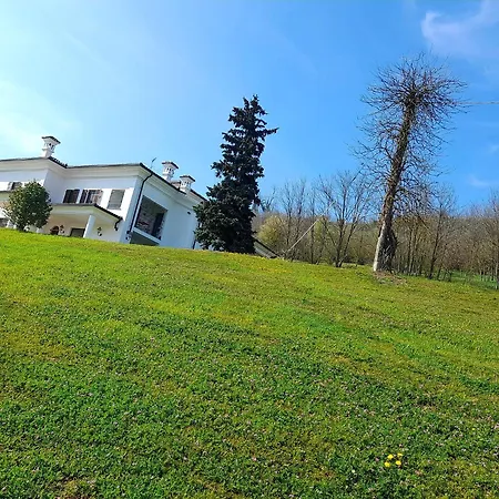 White House Apartment Nizza Monferrato Exterior photo