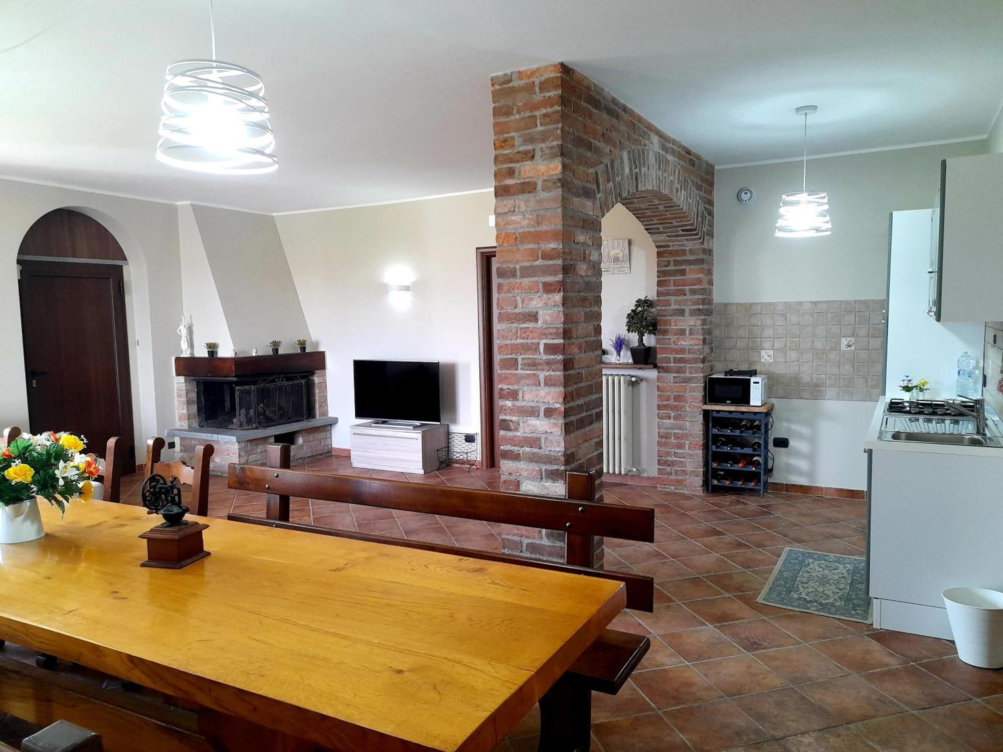 White House Nizza Monferrato